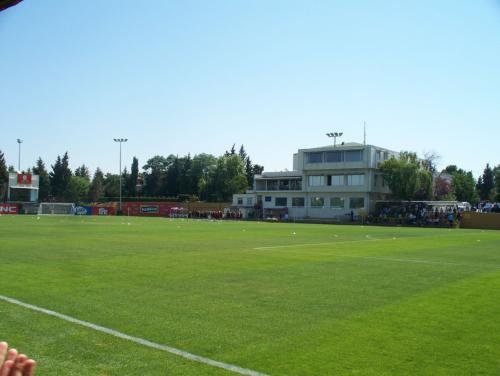 1200px-Florya_Metin_Oktay